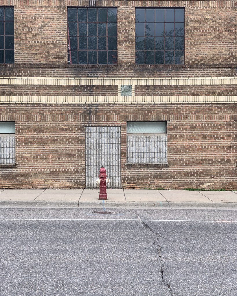 First thing that caught my eye today :) Golden Valley Road, just before Girard.